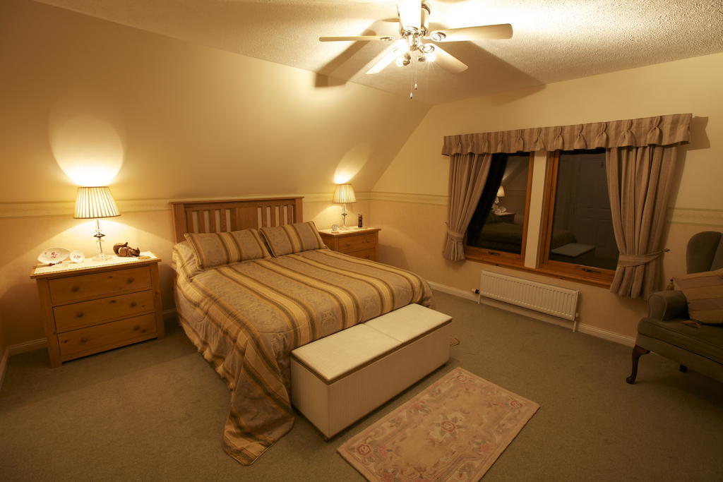Ardarroch Cottage B&B Fassfern 客房 照片